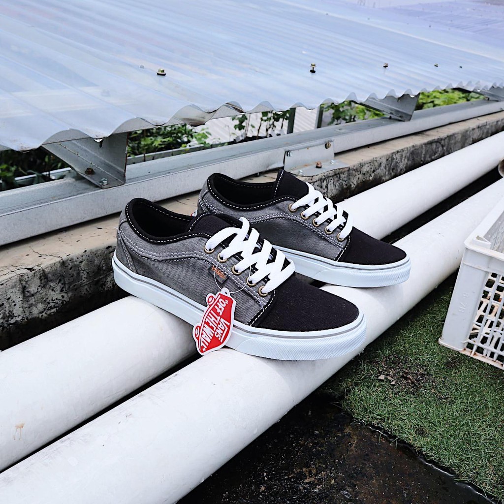 Chukka low shop vans philippines price