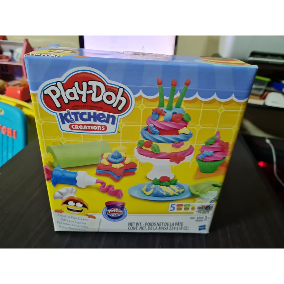 Play doh frost n best sale fun cakes