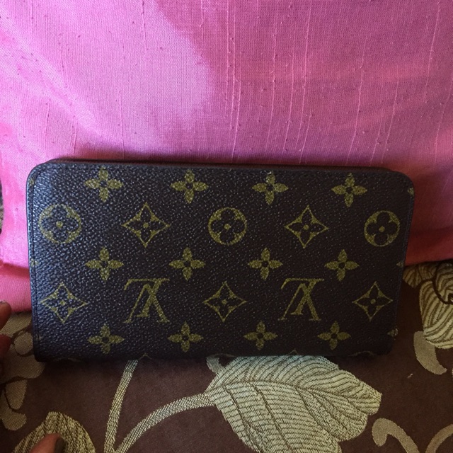 Authentic LV Wallet