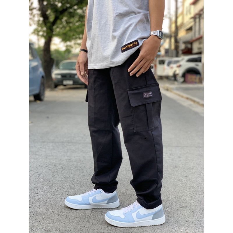 Straight cut best sale cargo pants