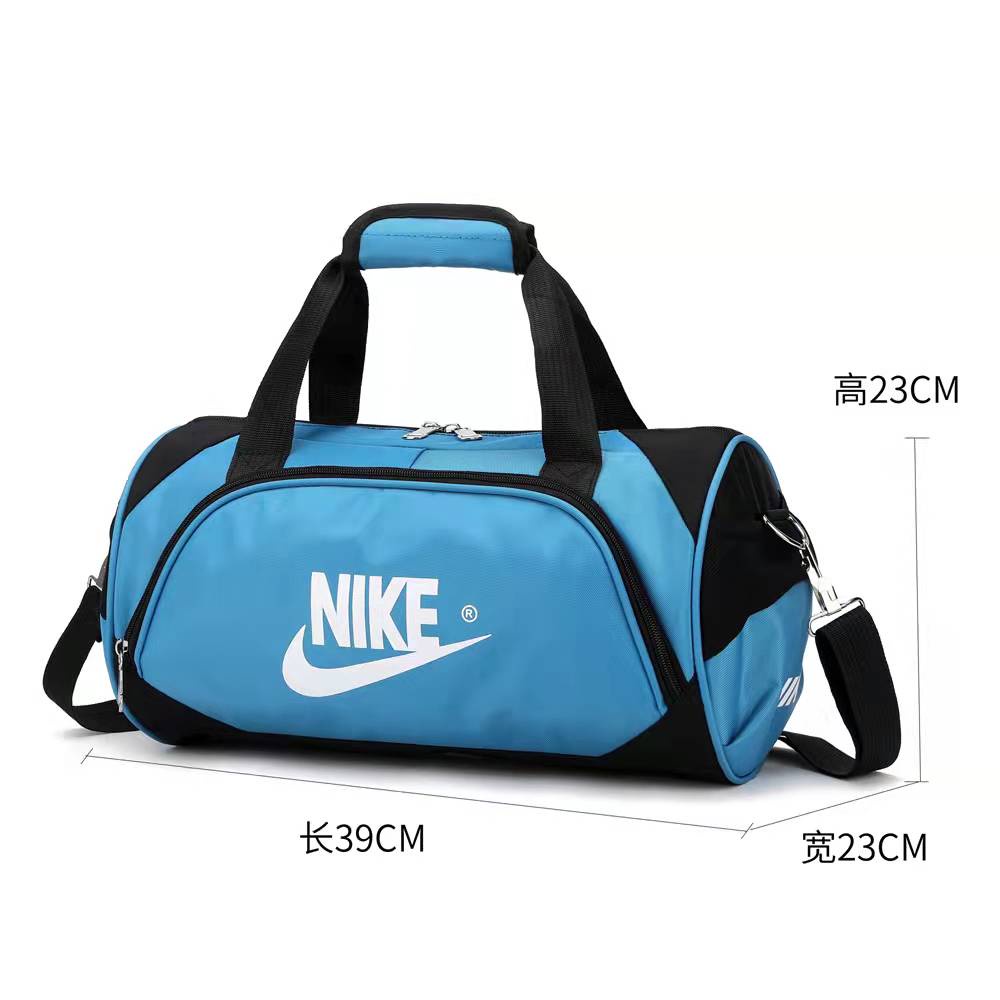 Carry on luggage clearance nike