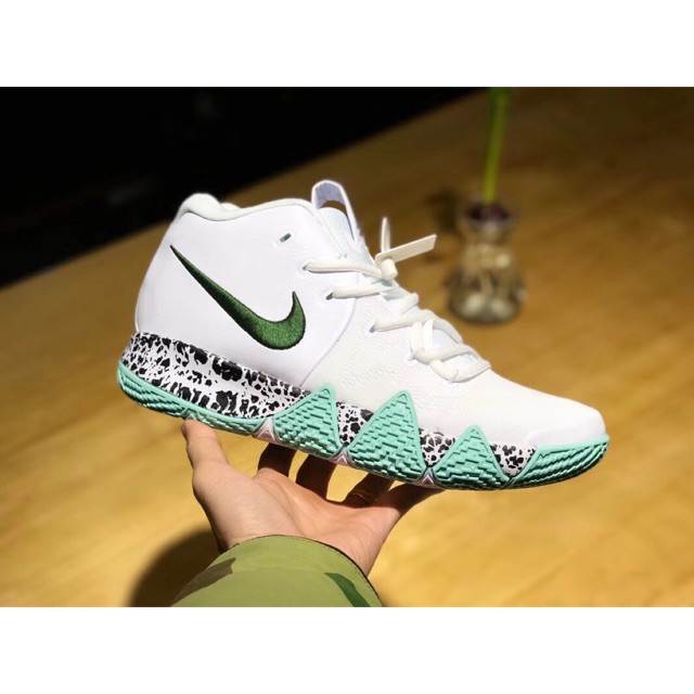 Kyrie 4 2025 mint green