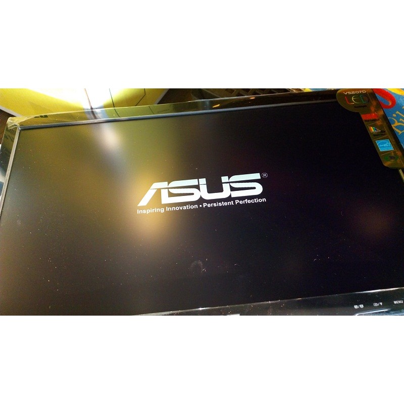 ASUS 19.5