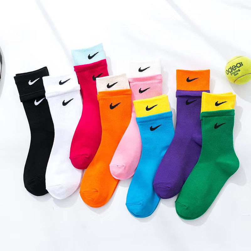 Iconic store nike socks