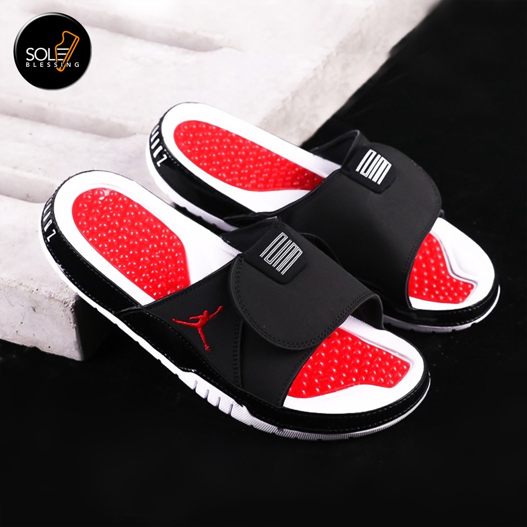 Jordan retro best sale 11 slippers