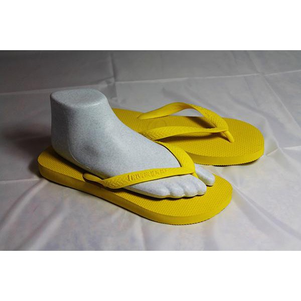 Yellow havaianas flip online flops