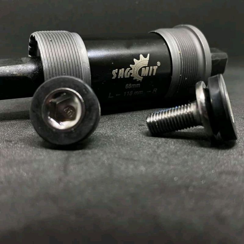 Sagmit best sale bottom bracket