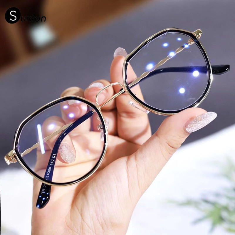 Round cheap glasses name