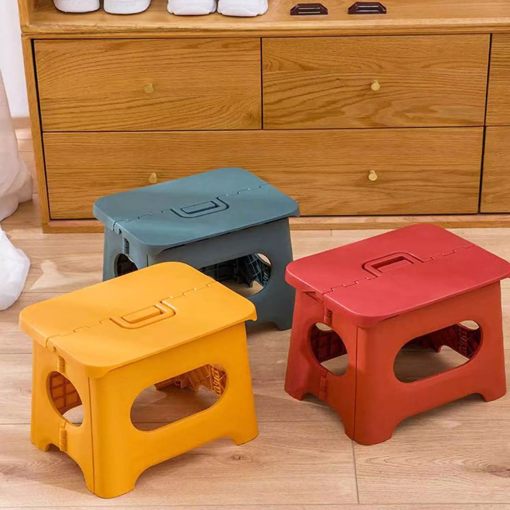 Small plastic stool discount chair