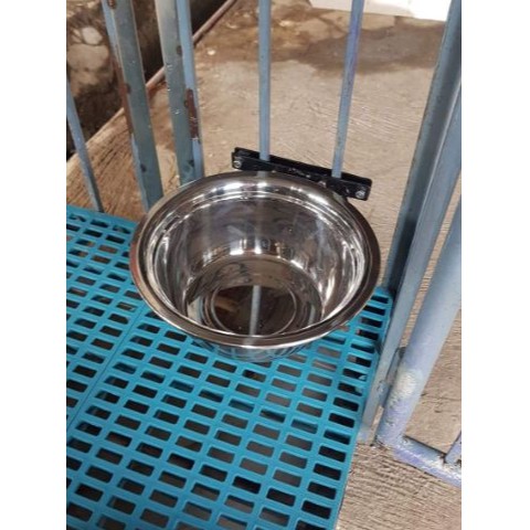 Hanging dog hot sale bowl feeder