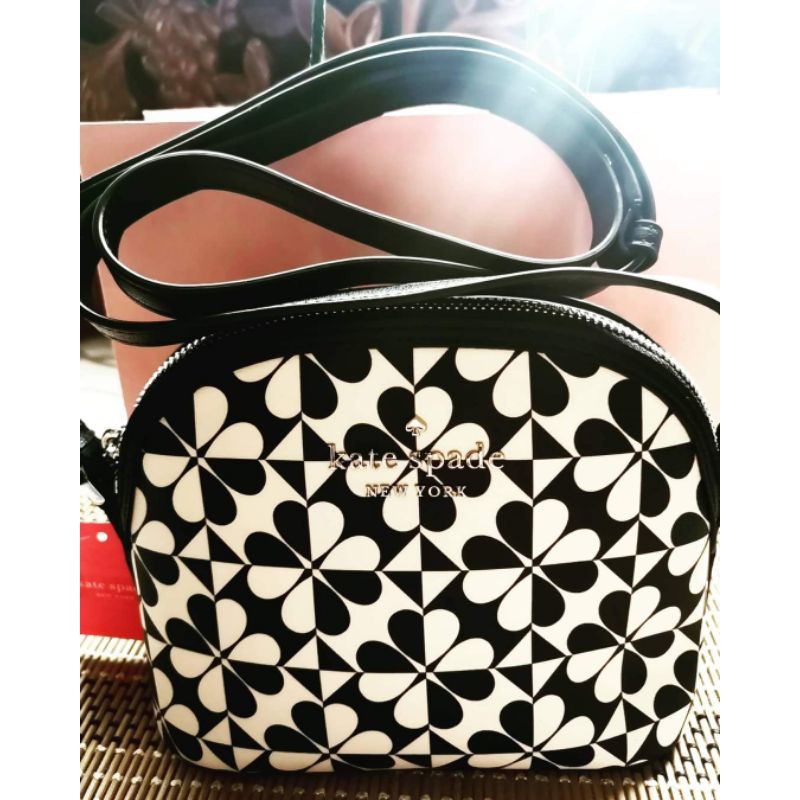 Kate spade hollie spade clover geo dome discount crossbody