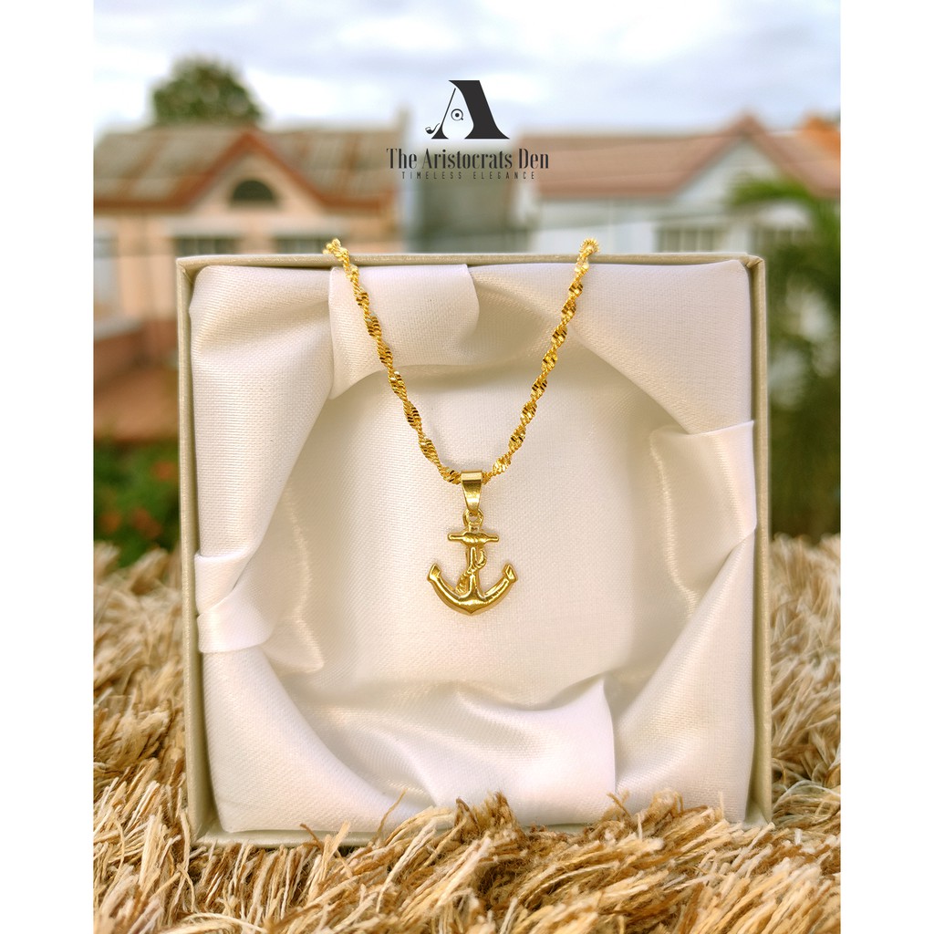 Womens gold hot sale anchor necklace