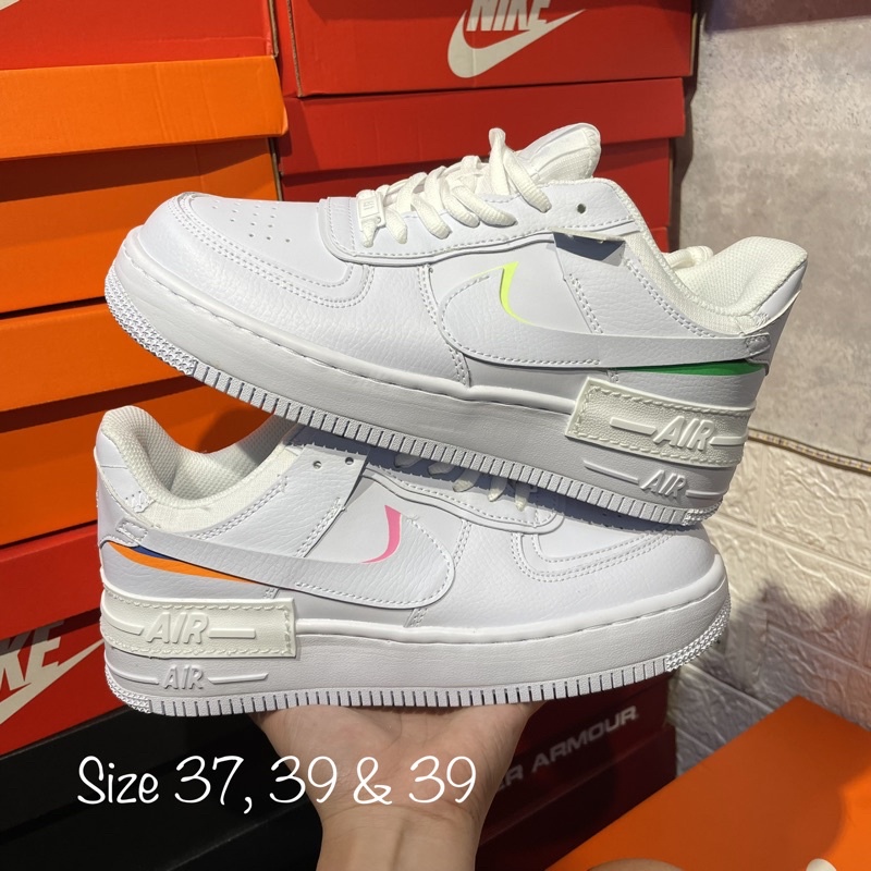 Central clearance online nike