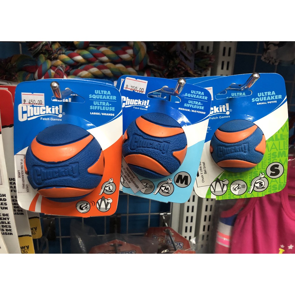 Chuckit ultra best sale squeaker ball