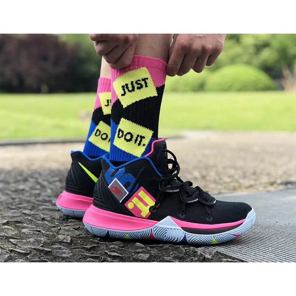 Kyrie 5 just do it best sale on feet