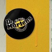 martens boutique online