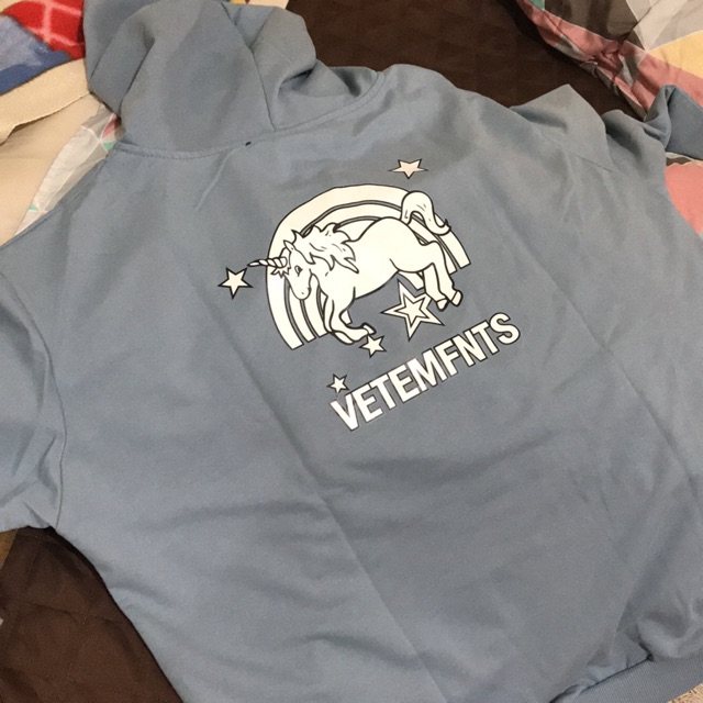 Unicorns and rainbows clearance vetements