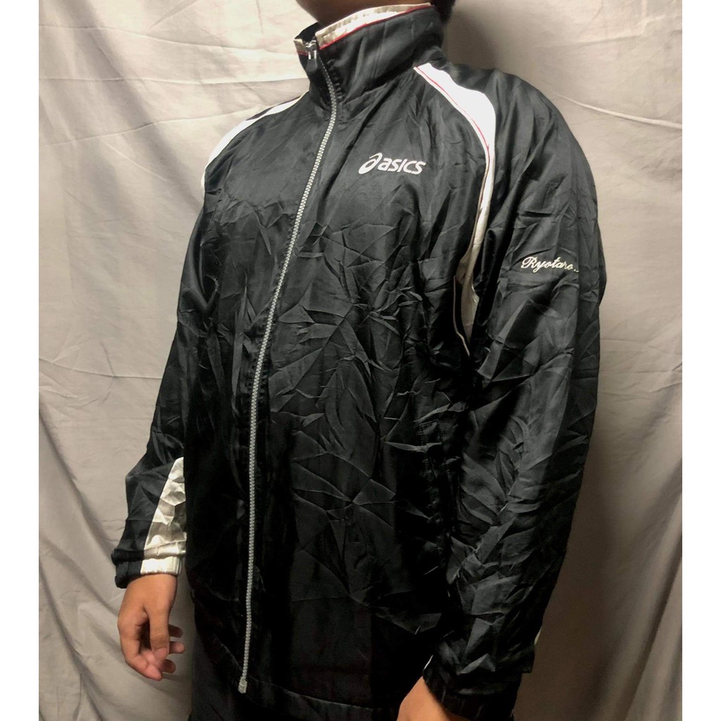 Asics shop jacket price