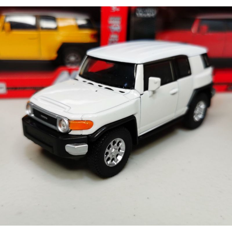 Toyota fj cruiser store diecast model car