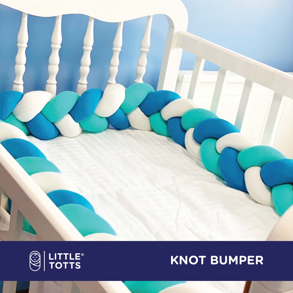 Knotted crib clearance bumper