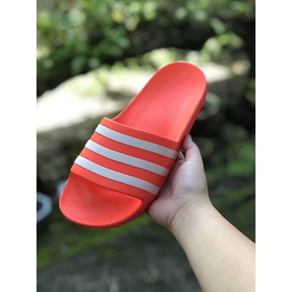 Adilette best sale aqua red