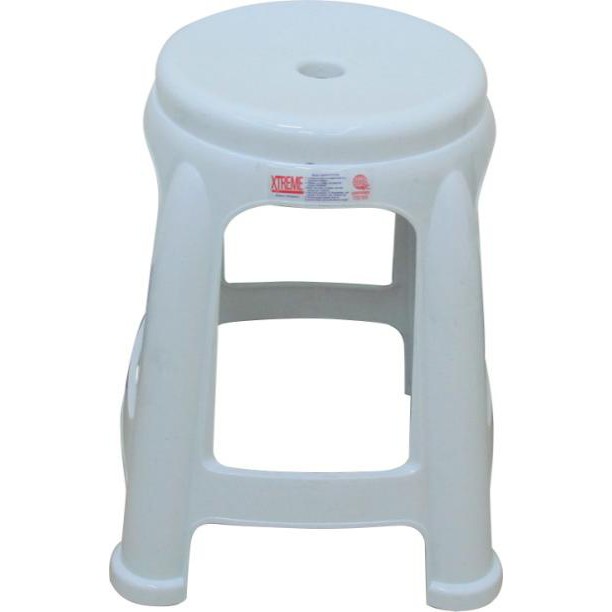 Circle on sale plastic chair