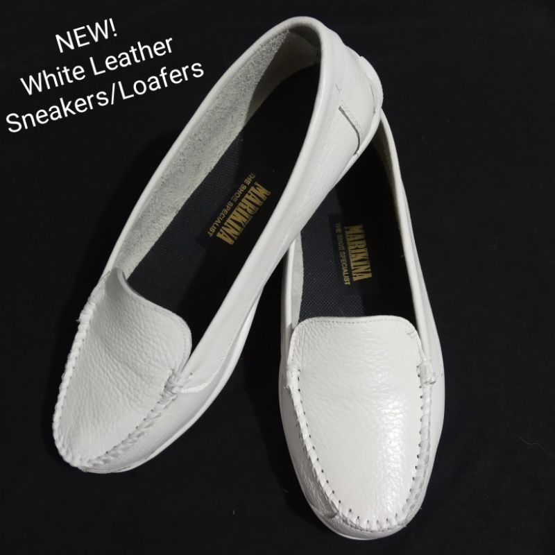 White leather tennis hot sale shoes for nursing