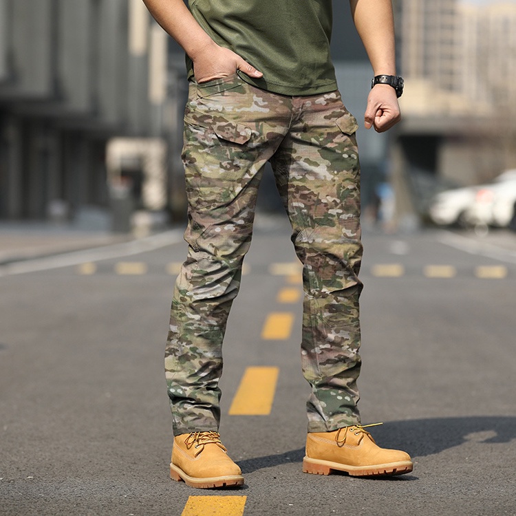 Camo on sale military pants