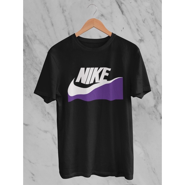 Black and clearance purple nike shirt