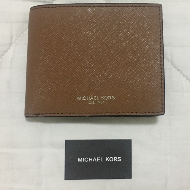 Michael kors mens best sale wallet price