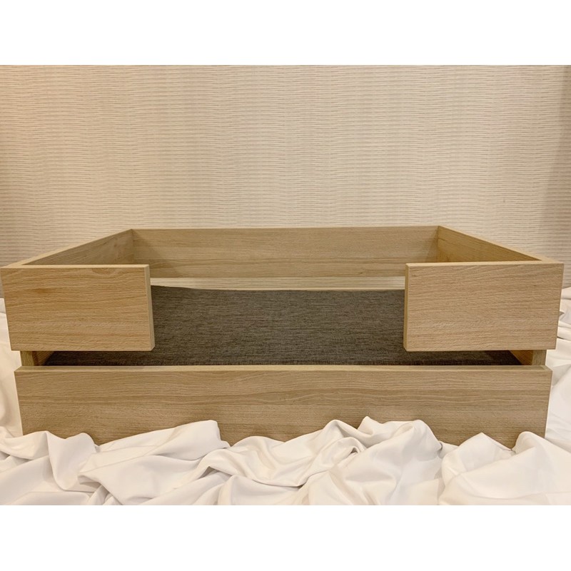 Custom wood best sale dog beds