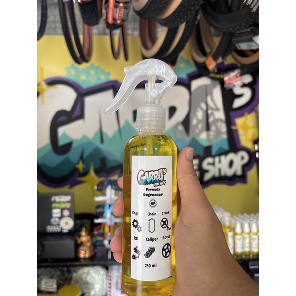 Garra's Bike shop Formula Degreaser