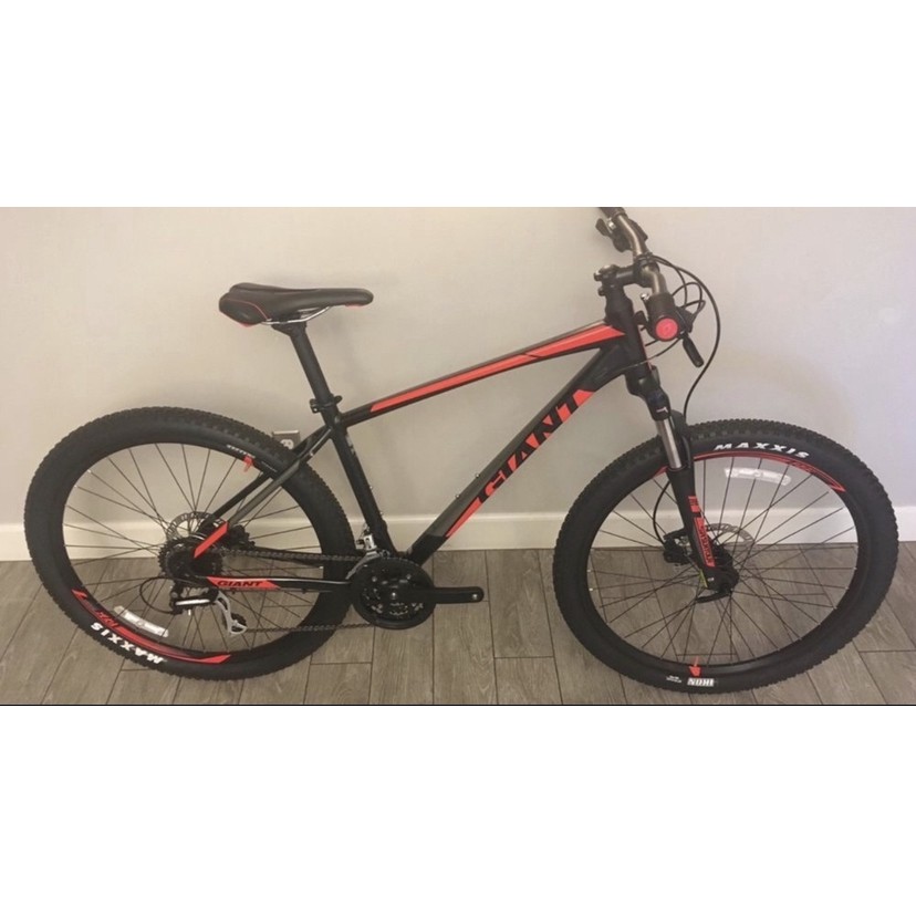 Red giant on sale mountain bike