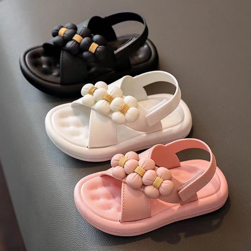 Baby girl sandals size hot sale 2.5