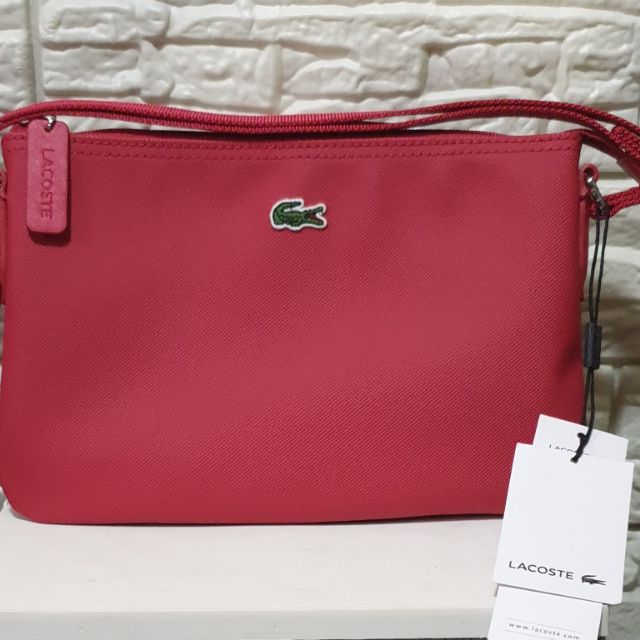 Lacoste flat hotsell crossover bag