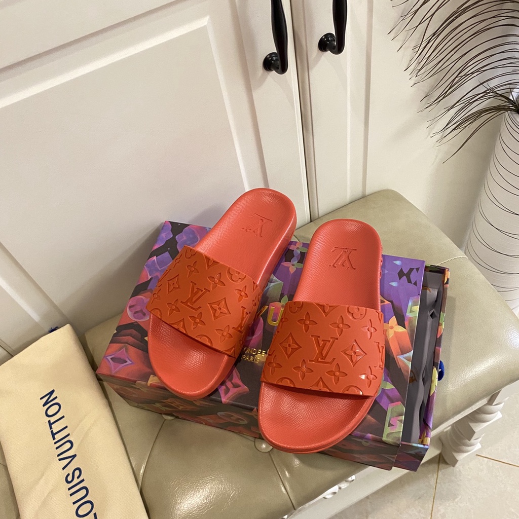 Pink lv slippers hot sale