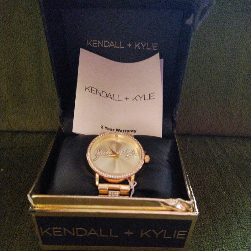 Kendall discount kylie watch