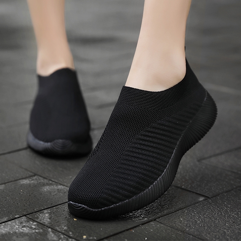 Black rubber shoes store for ladies