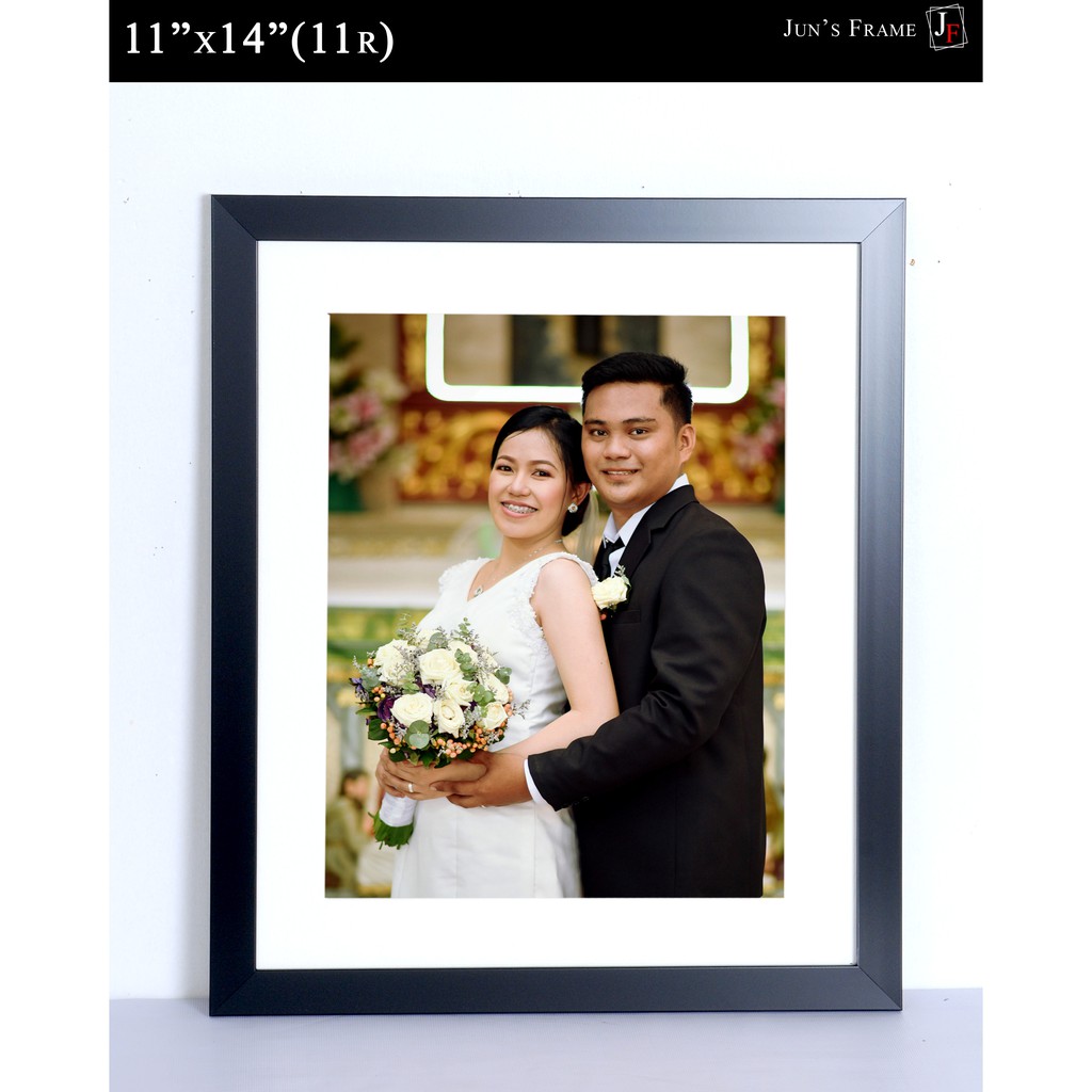 11R - 11X14 PHOTO FRAME/ WEDDING PORTRAIT / MINIMALIST FRAME / FRAME W/  MATTING / BLACK FRAME