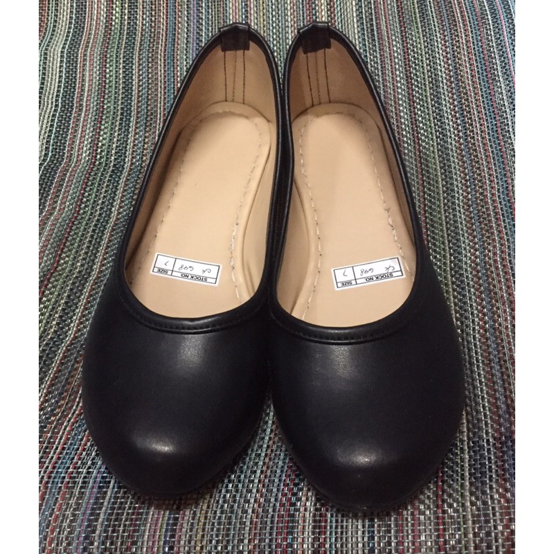 Plain black store shoes womens