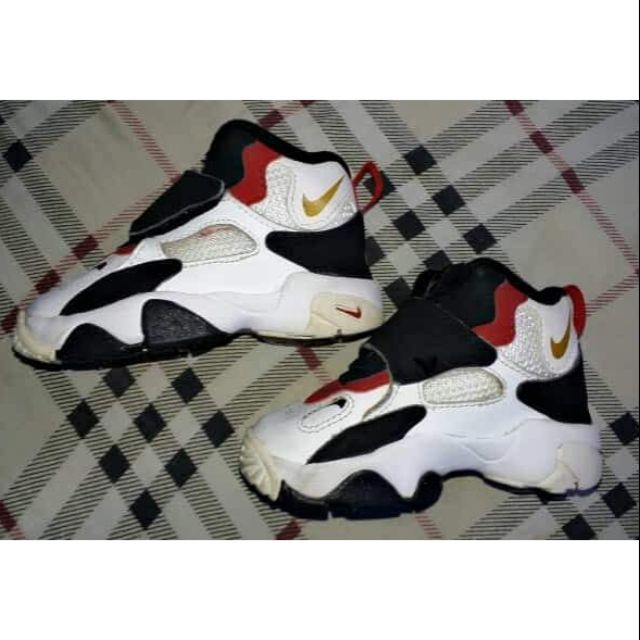 Nike air max speed turf wiki best sale