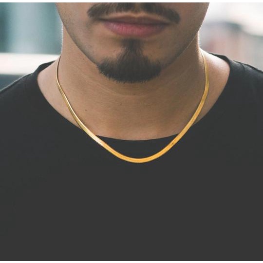 Mens short deals gold necklace