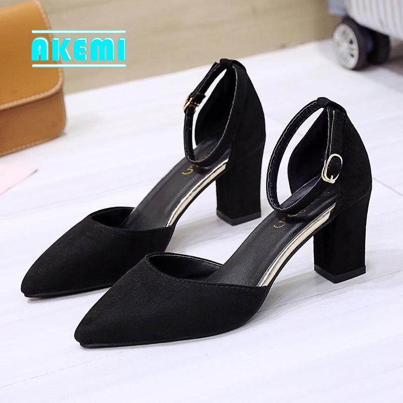 Closed toe closed outlet heel sandals