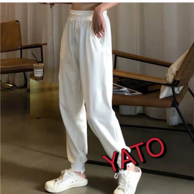 White cotton jogger online sweatpants