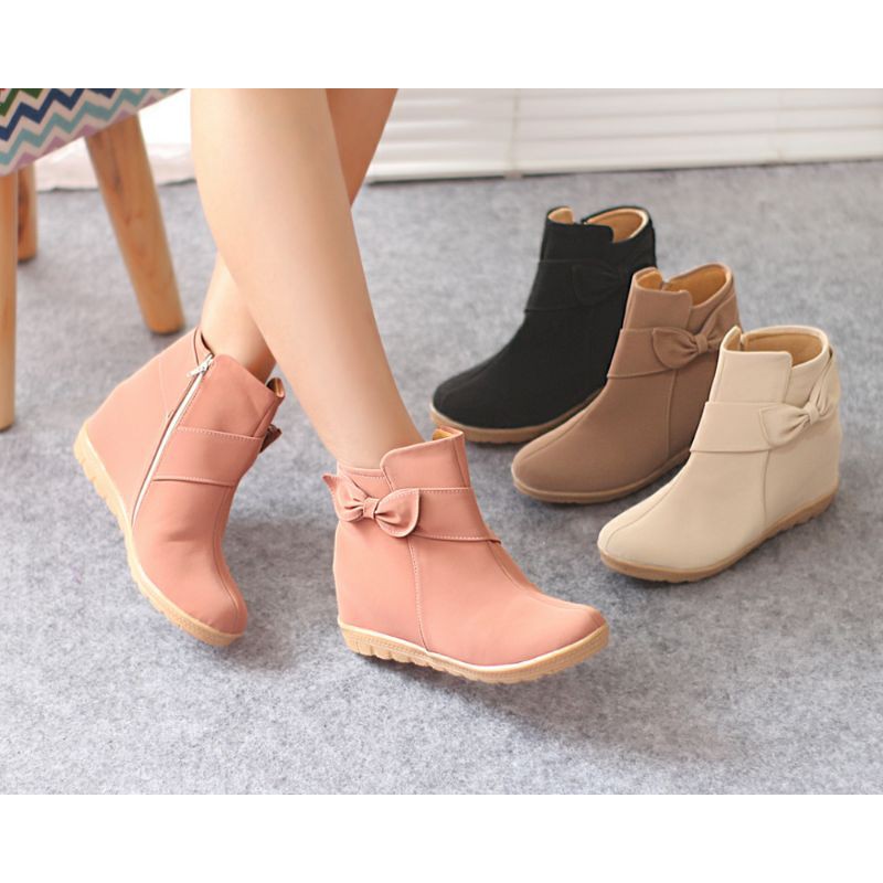 Boots for women without heels sale