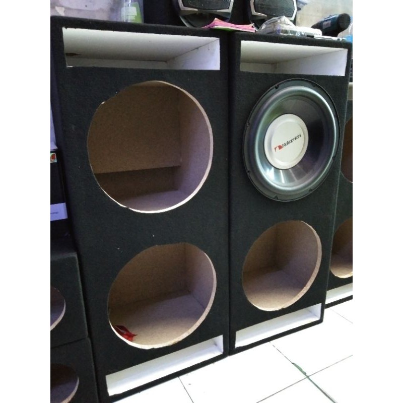 Subwoofer best sale speaker box