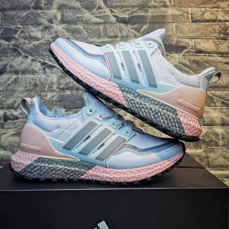 Adidas ultra boost black hotsell womens philippines