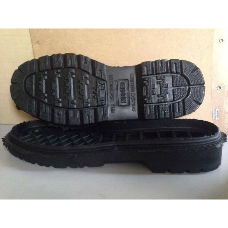 RUGGED 01 BLACK MOULDED RUBBER SOLE