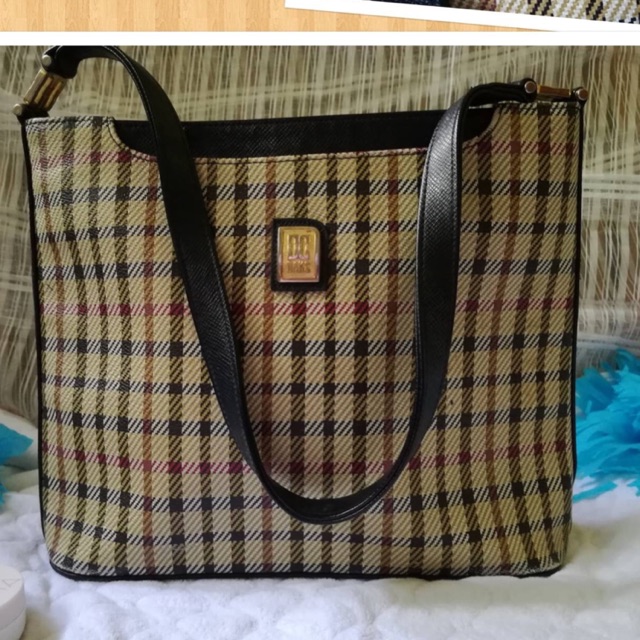 PreLOVED Daks bag Shopee Philippines