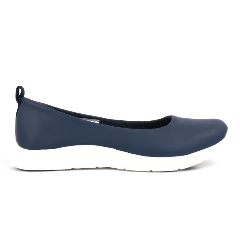 World balance sale slip on shoes